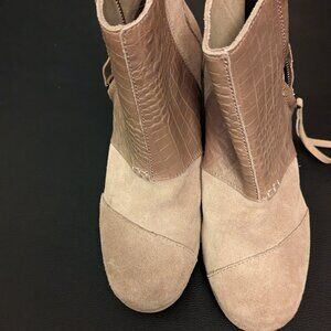 New Toms Booties